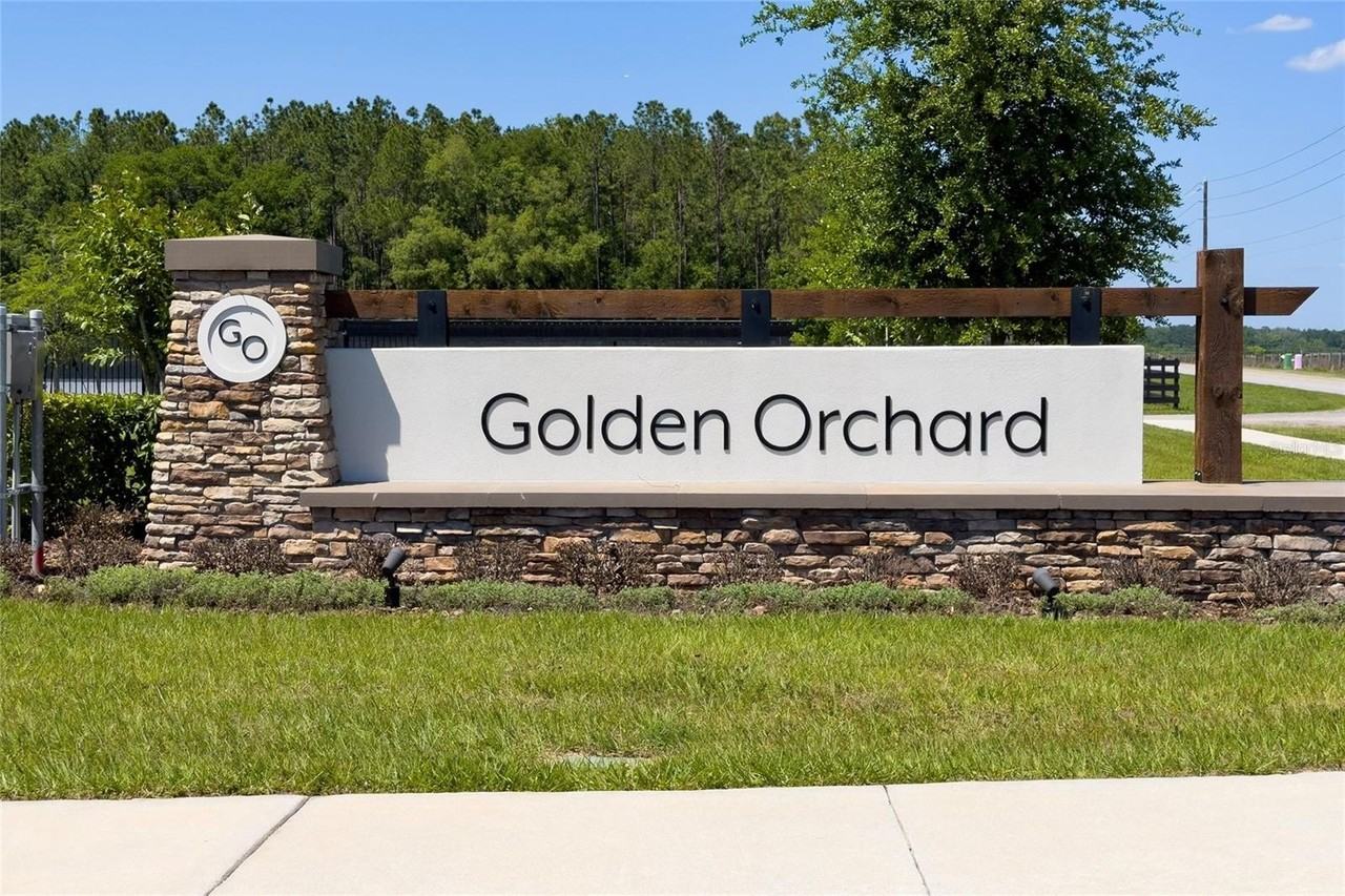 4132 Jespersen St - Photo 3 of 28