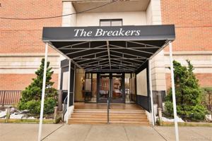 featured image of 230 W Broadway #307