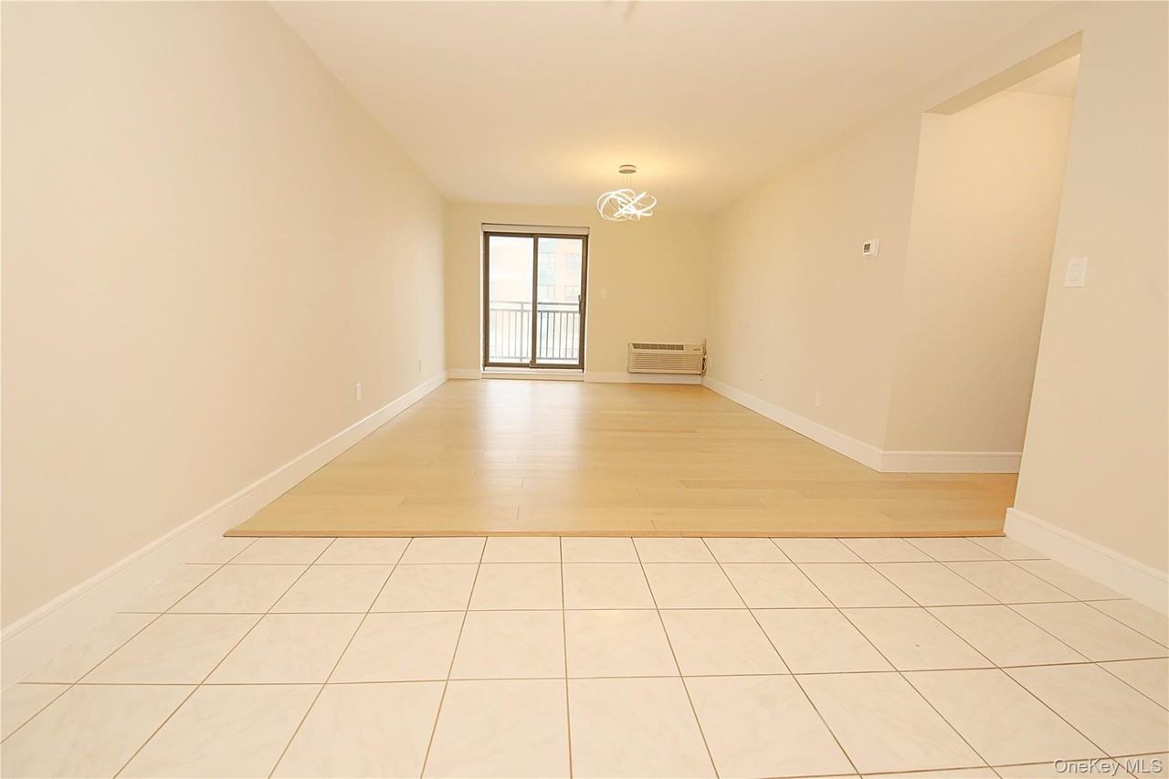 230 W Broadway #307 - Photo 7 of 23