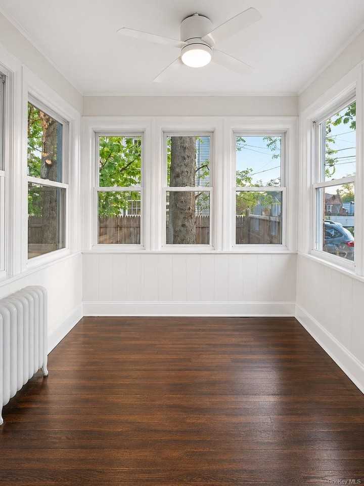 26 W 5th St - Photo 5 of 12