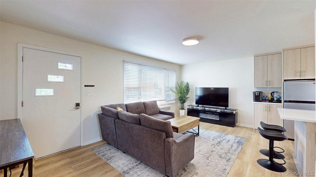 41 Mountain Ave #1-2 - Photo 2 of 16