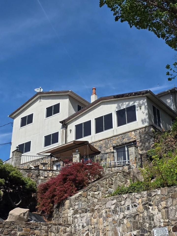 96 Main St #2 - Photo 2 of 29