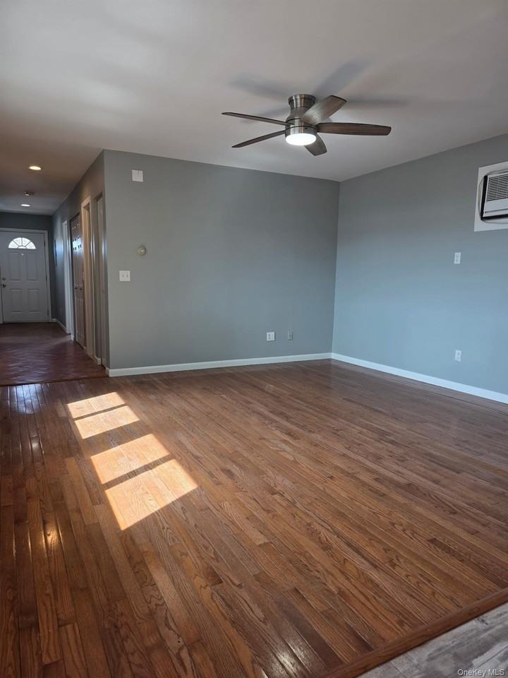 96 Main St #2 - Photo 7 of 29