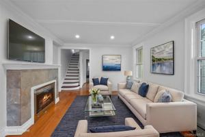 featured image of 20 Overhill Pl #1