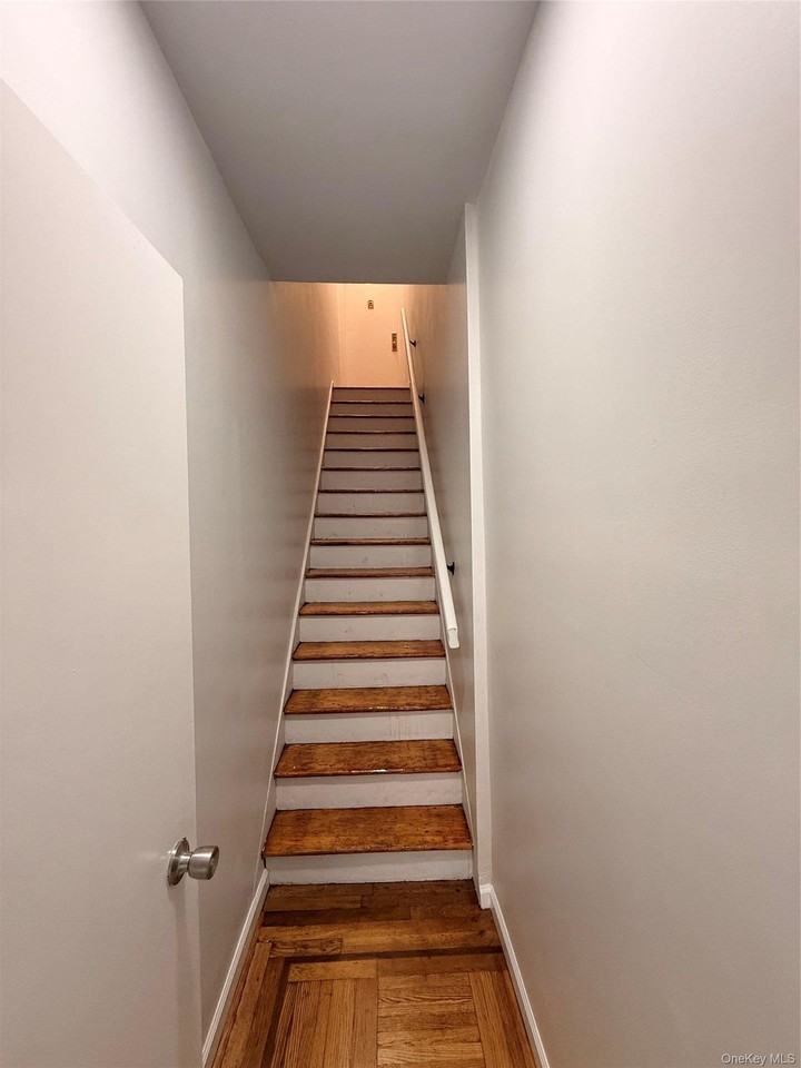 7119 35th Ave - Photo 4 of 14