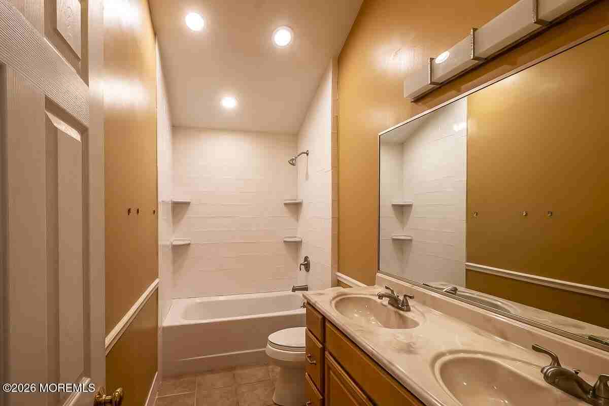 614 Dow Ave - Photo 6 of 10