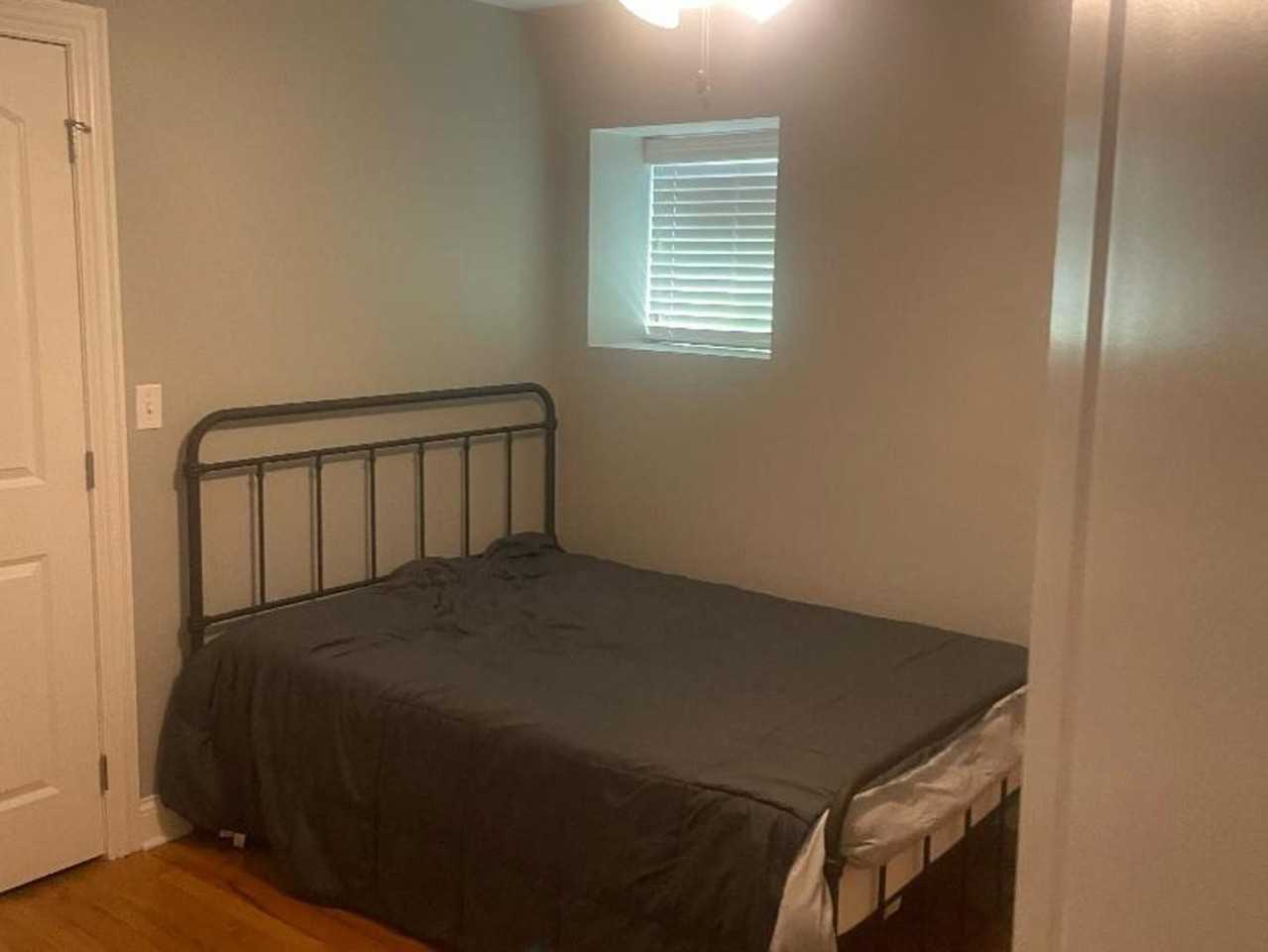 3313 S Calumet Ave #G - Photo 5 of 10