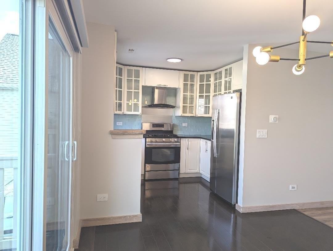 2625 Canyon Dr #2625 - Photo 2 of 20