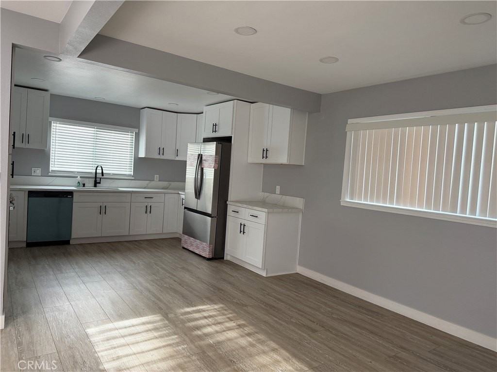 4658 N Midsite Ave - Photo 6 of 13