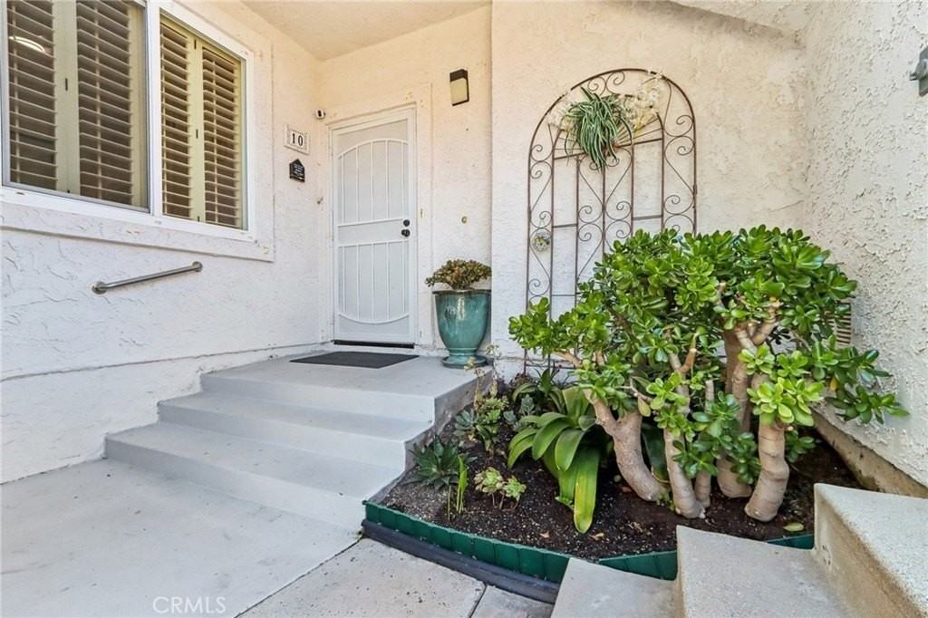 10 Pantano - Photo 4 of 50