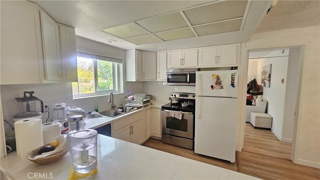 477 Calle Cadiz #A - Photo 4 of 25