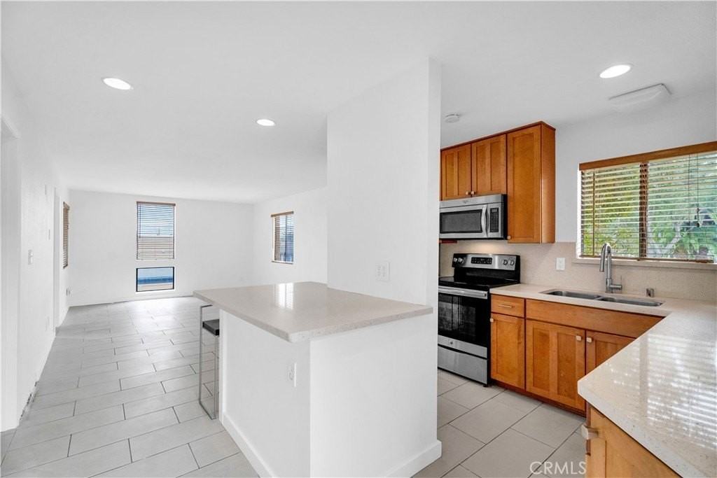 24331 Pasto Rd #D - Photo 3 of 30