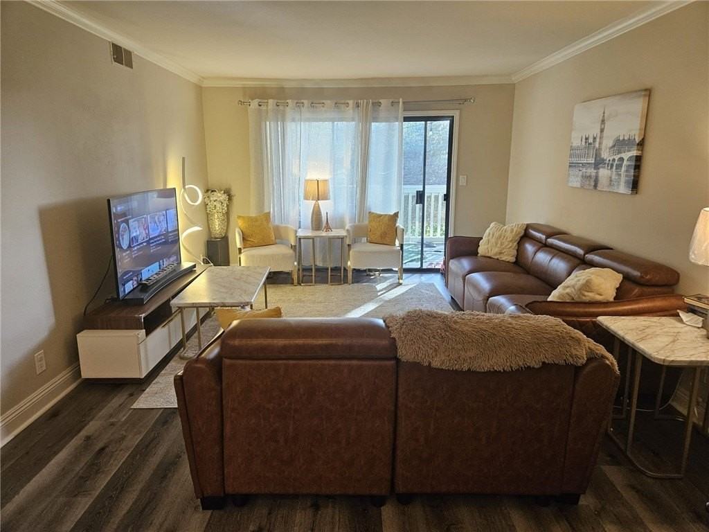 545 S Ranch View Cir