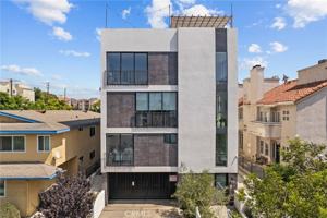 featured image of 2432 Penmar Ave #201