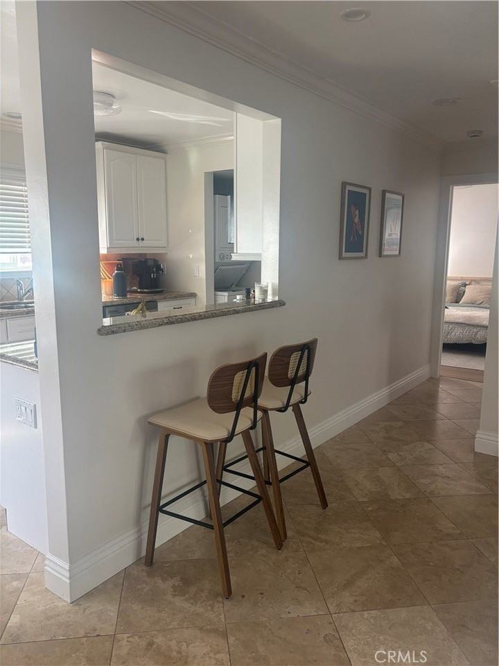 2426 Silverstrand Ave - Photo 4 of 10