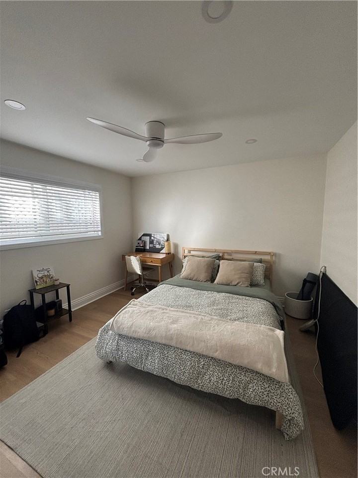 2426 Silverstrand Ave - Photo 6 of 10