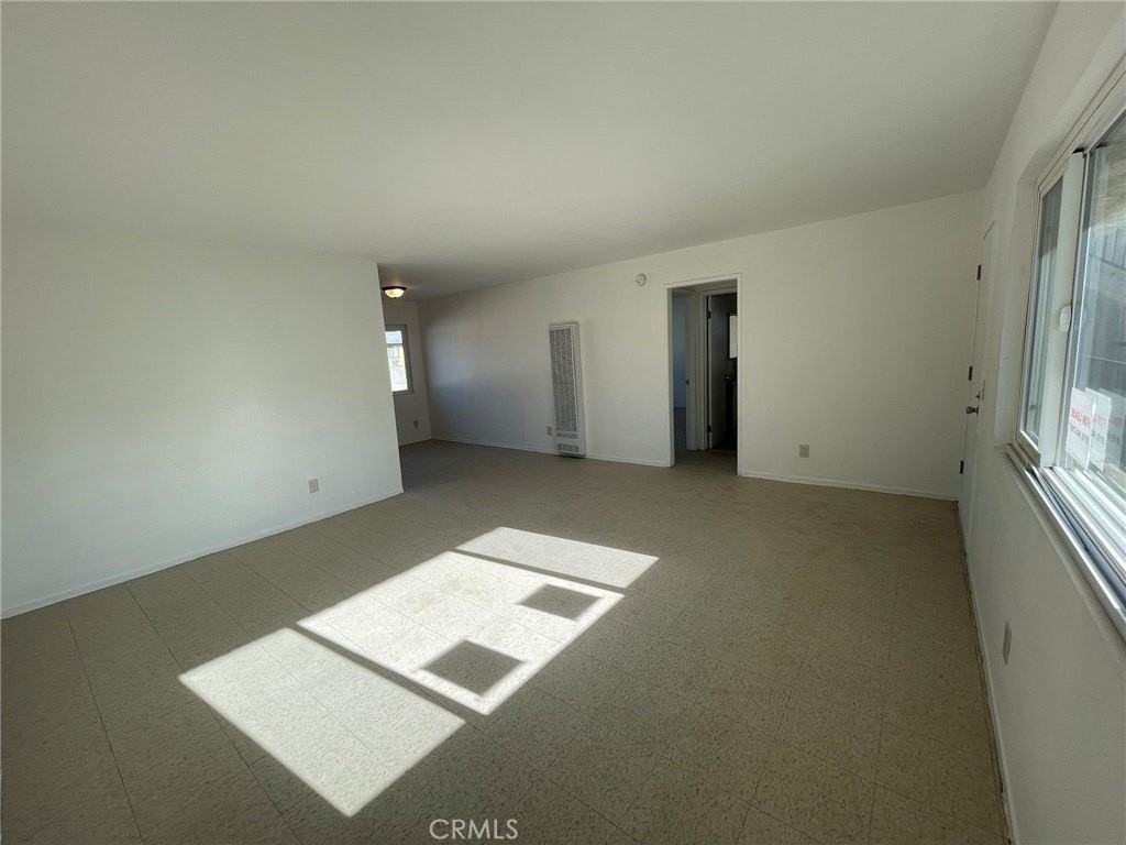 8800 Cedros Ave #111 - Photo 3 of 41