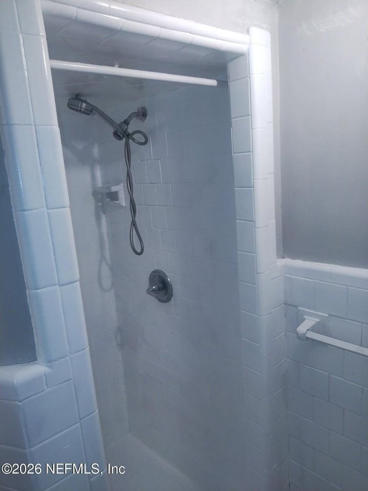 5340 Kingsbury St - Photo 7 of 7