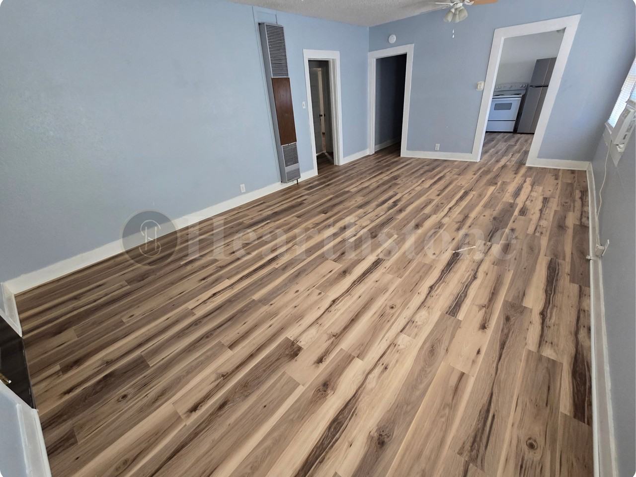 312 S Avenue B #1 - Photo 4 of 30