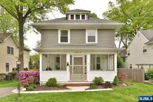 featured image of 71 Everett St