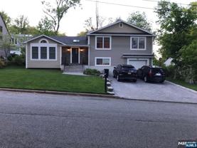 33 Phelps Ave - Photo 1 of 1