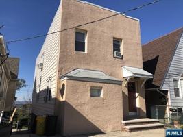 featured image of 175 Morningside Lane Grnd fl