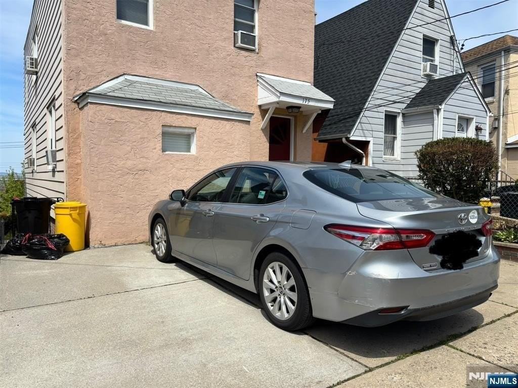 175 Morningside Lane Grnd fl - Photo 2 of 11