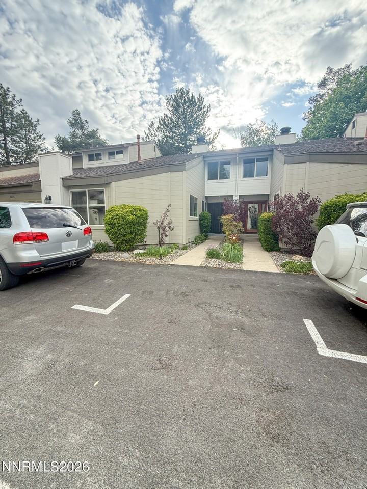 4011 Bluegrass Ct - Photo 4 of 42