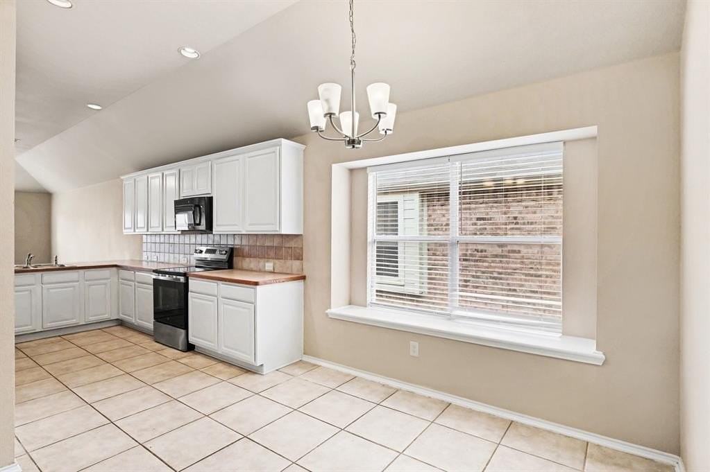 633 Horn St - Photo 2 of 29