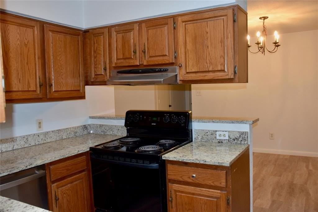 1233 Fairhaven Dr - Photo 5 of 7