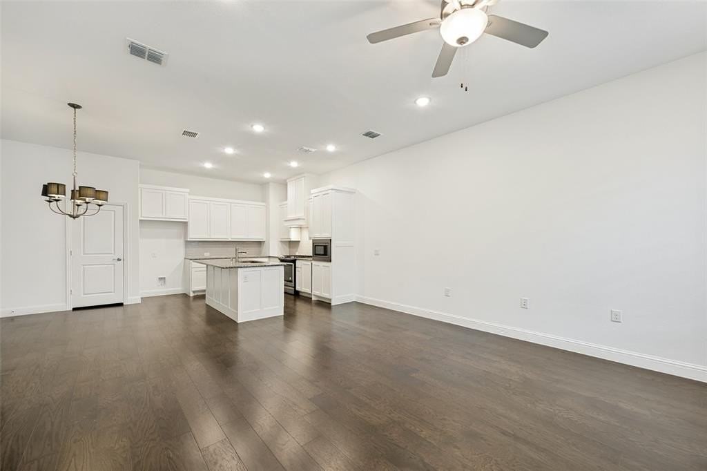 4565 Stone Valley Trl - Photo 5 of 25