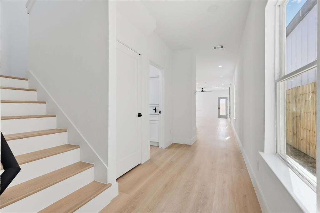 2532 Lowery St - Photo 5 of 17