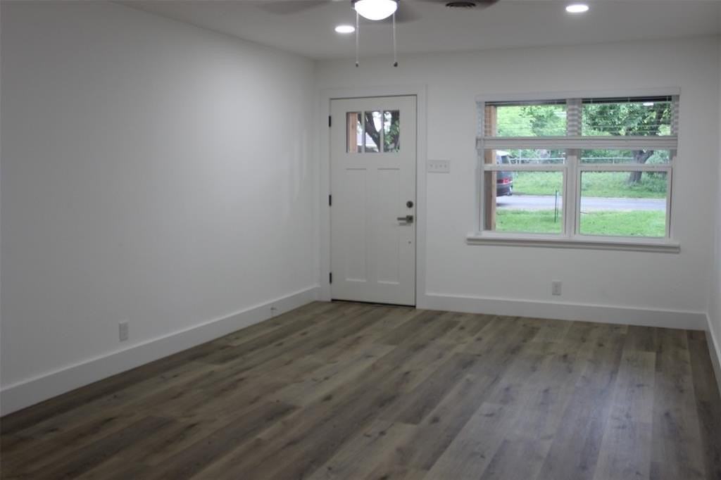 2519 N Shannon St - Photo 2 of 31