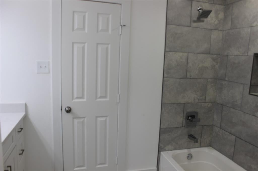 2519 N Shannon St - Photo 4 of 31