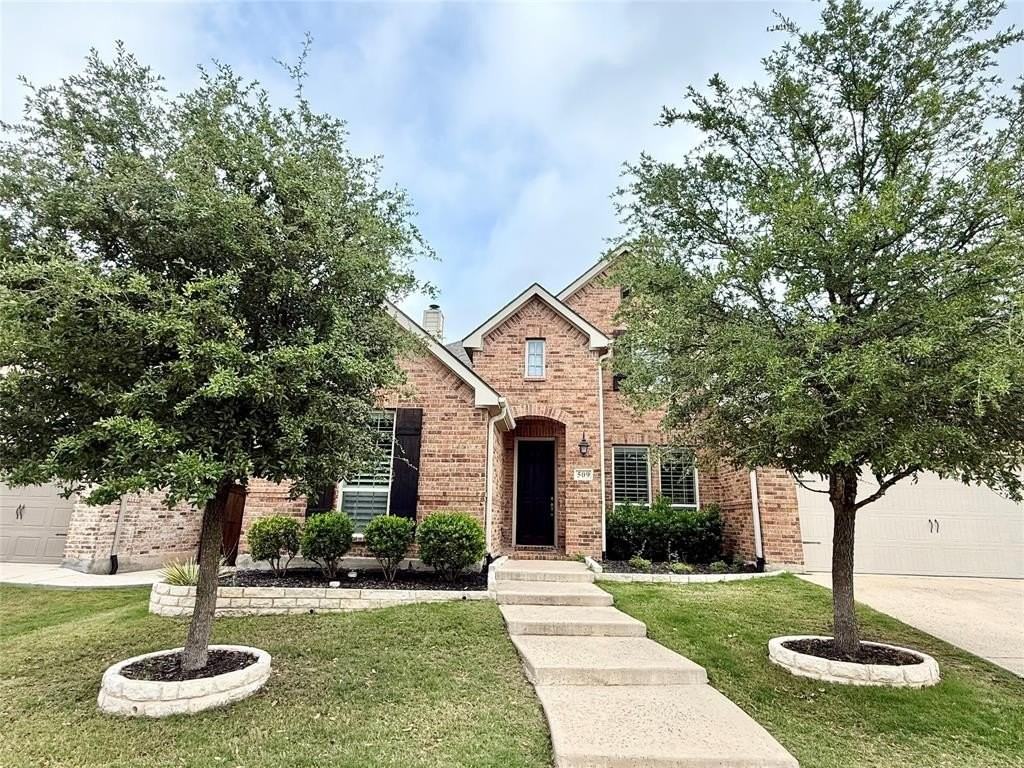 509 Lomax Ln - Photo 2 of 2