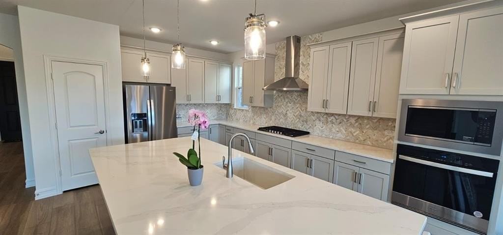 309 Breeds Hill Rd - Photo 3 of 27