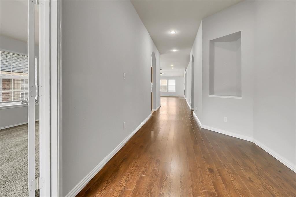 5864 Shetland Cir - Photo 2 of 25