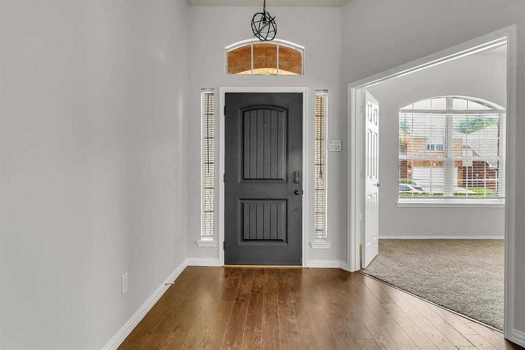 5864 Shetland Cir - Photo 3 of 25