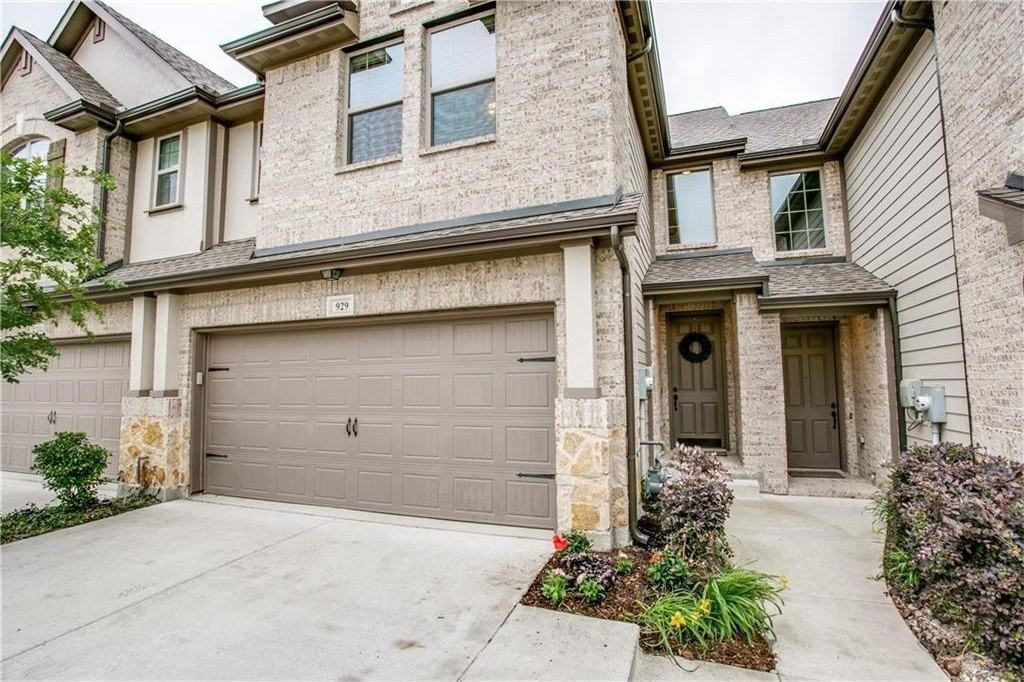 929 Jamesville Ln - Photo 2 of 25