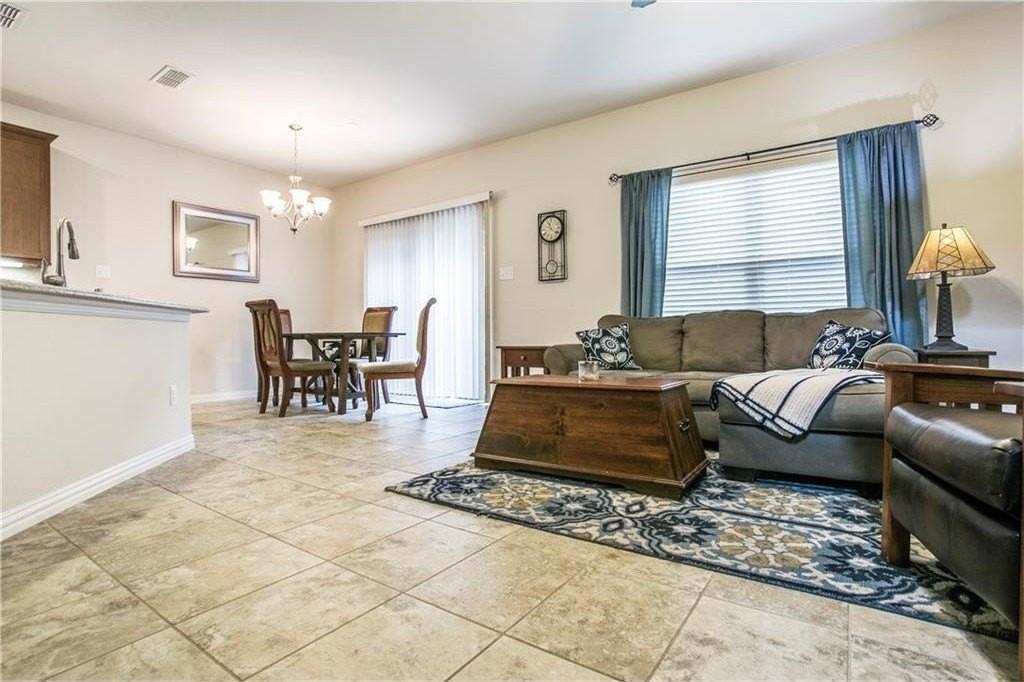 929 Jamesville Ln - Photo 7 of 25