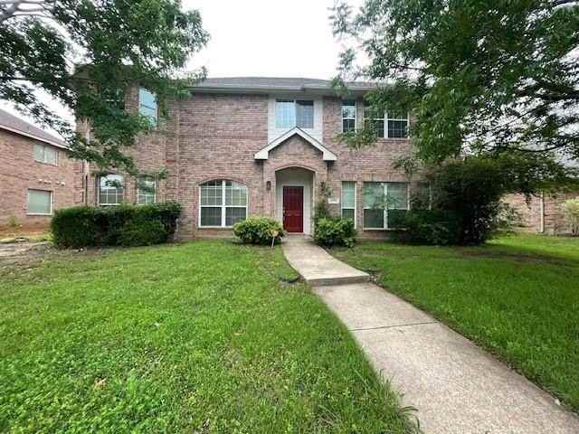 1508 Gunnison Trl - Photo 2 of 40