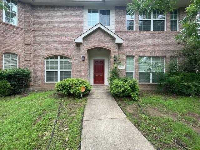 1508 Gunnison Trl - Photo 3 of 40