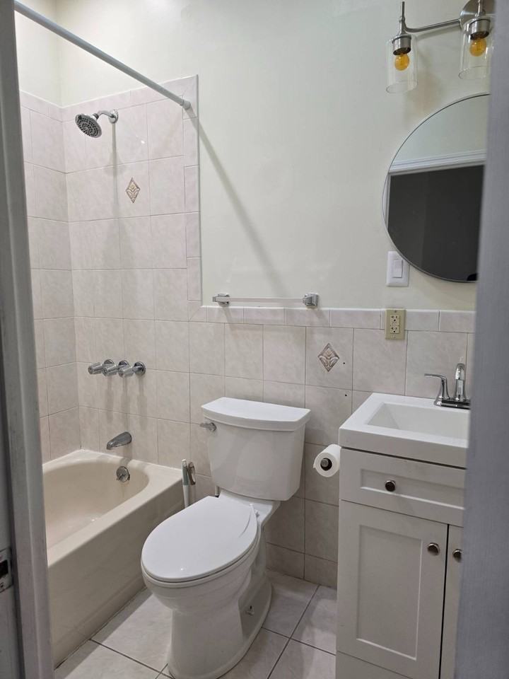 121 Weirfield St #3 - Photo 4 of 11