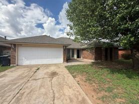 8521 Nw 121st St - Photo 1 of 1