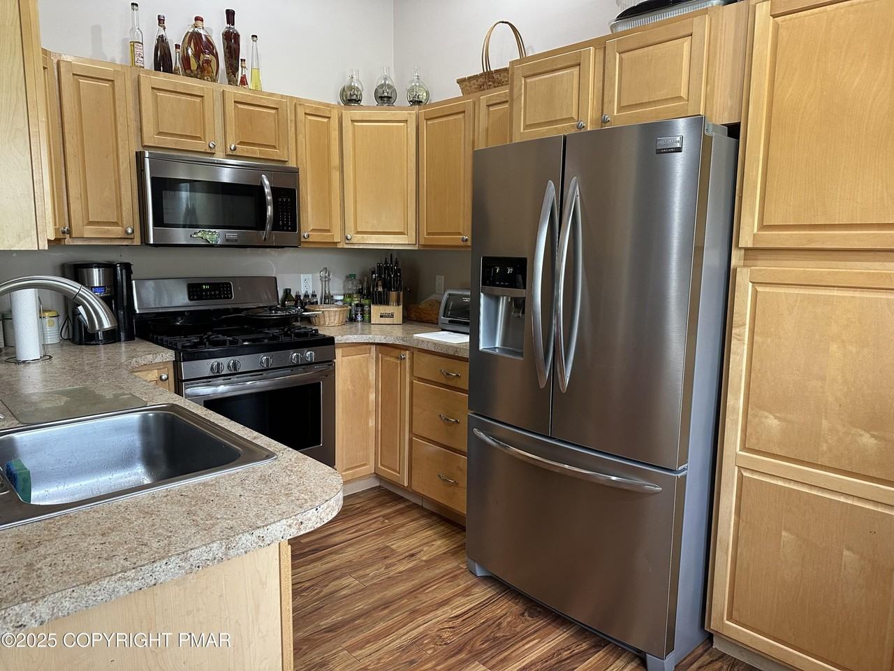 2748 Locust Ridge Rd - Photo 5 of 17