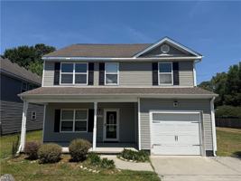 featured image of 1215 Country Rd