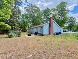 52 Hardwick Rd - Photo 3 of 24