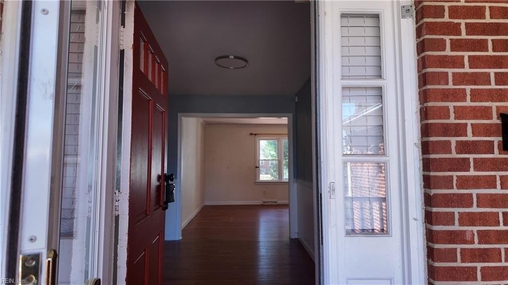 1757 Lafayette Dr - Photo 3 of 42