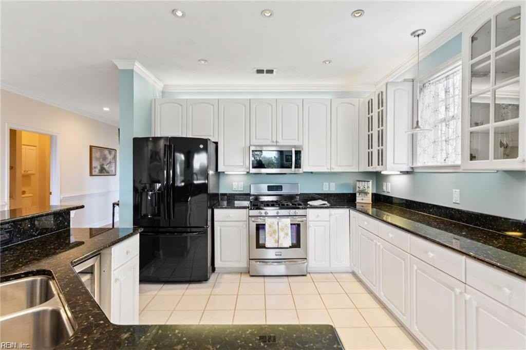 2301 Page Harbor Lndg #205 - Photo 7 of 27