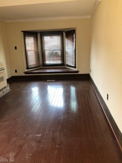 4944 Narragansett Dr - Photo 7 of 22